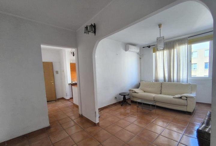 Tineretului, Tohani, ideal credit bancar